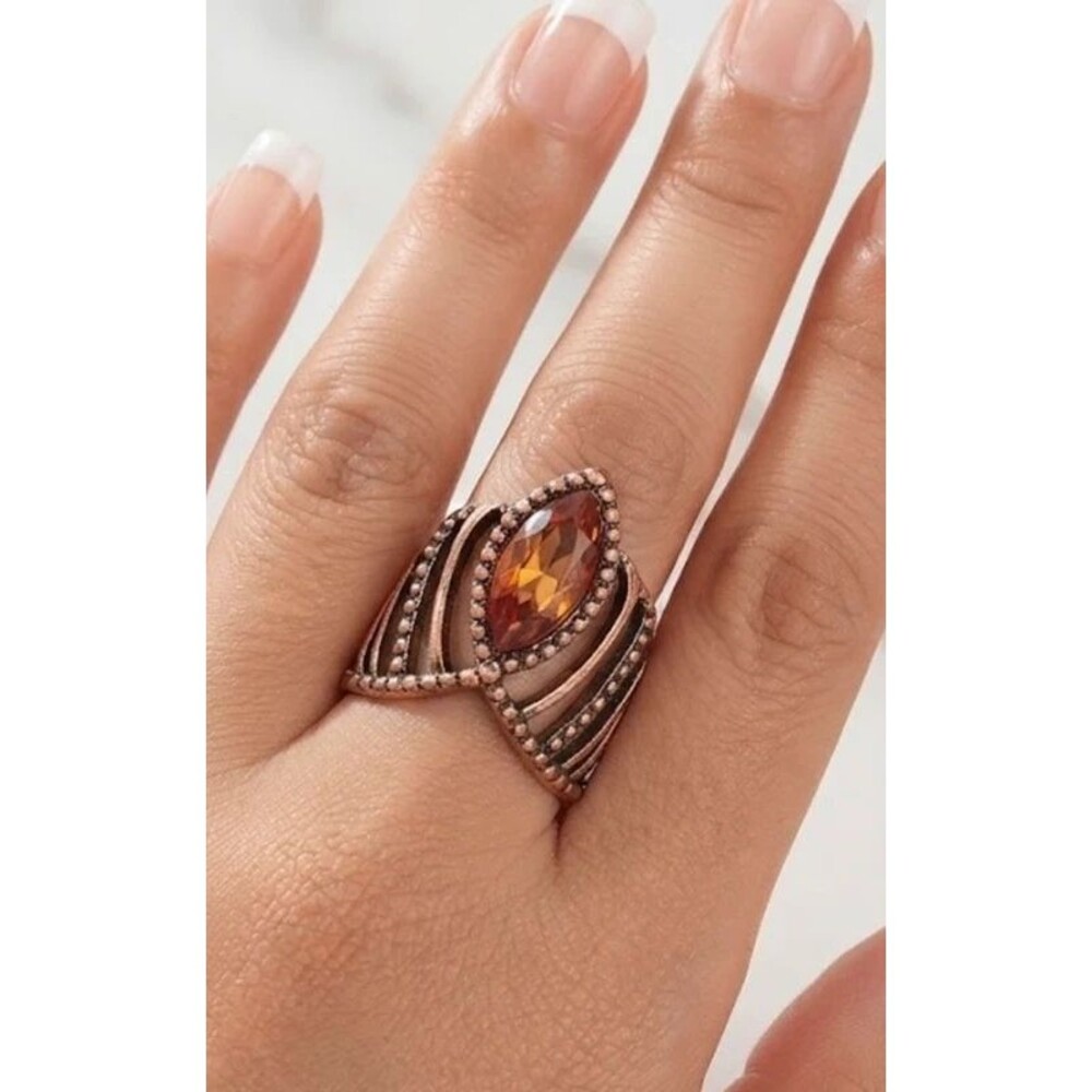 Vintage Stretch Copper-Tone Amber Rhinestone Marquise Statement Cocktail Ring
